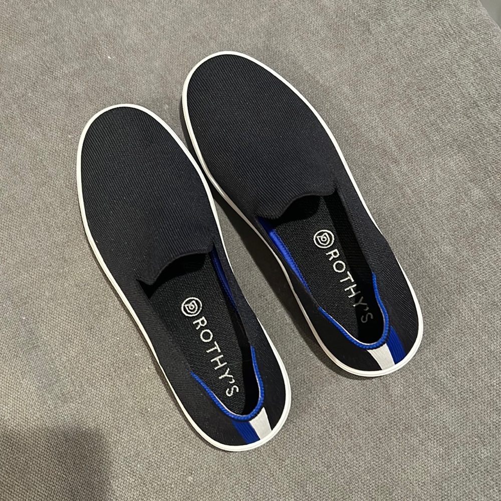 Rothy’s Slip On 9 Black